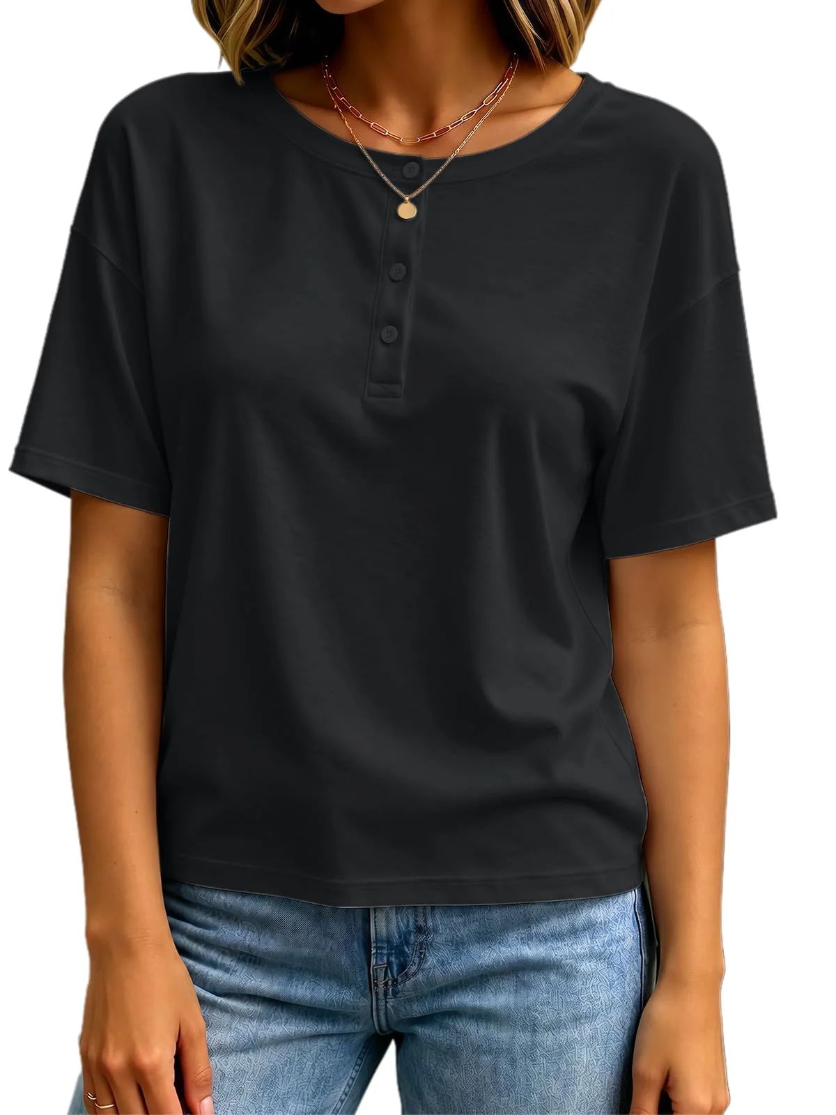 TICTICMIMI Drop-shoulder crewneck henley in Black