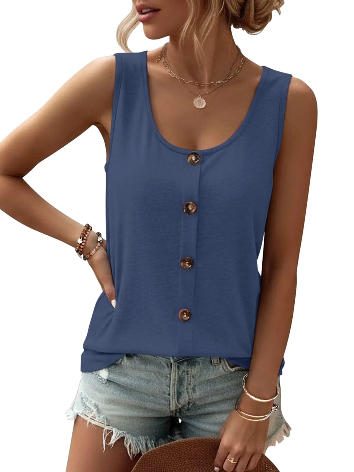 TICTICMIMI Five-button scoop neck tank in Navy