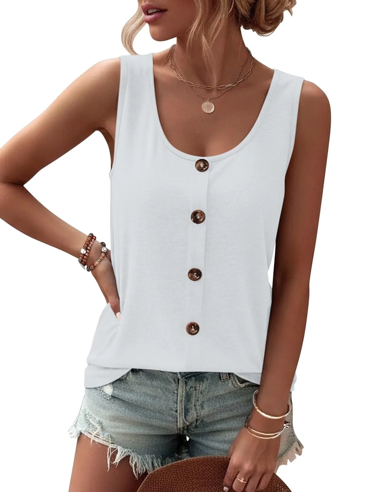 TICTICMIMI Five-button scoop neck tank in White
