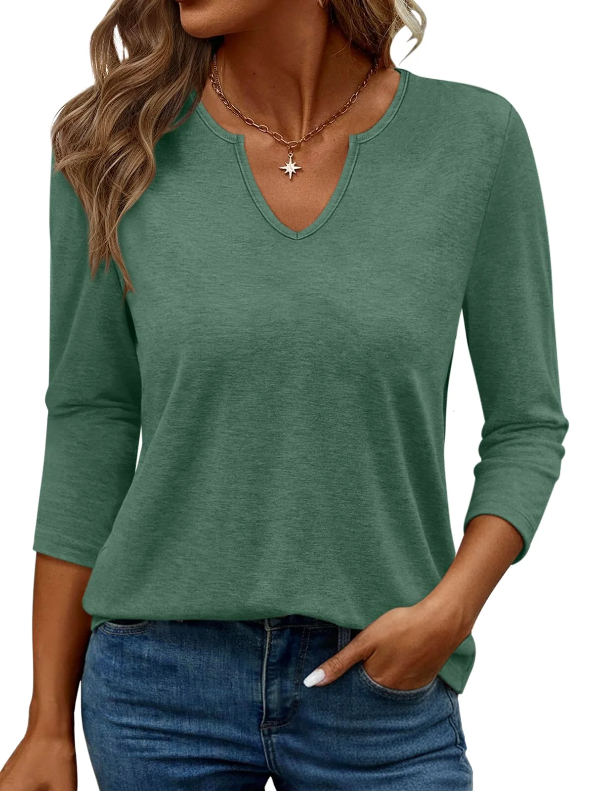 TICTICMIMI Loose V-neck 3/4 sleeve tee in Green