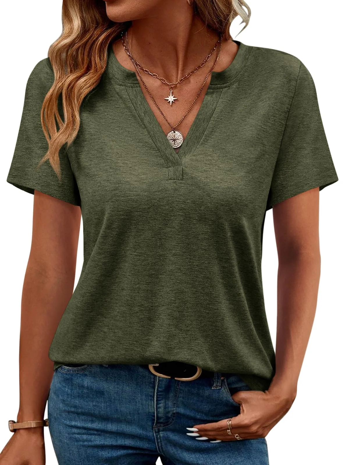 TICTICMIMI Notched V-neck short sleeve tee in Army Green