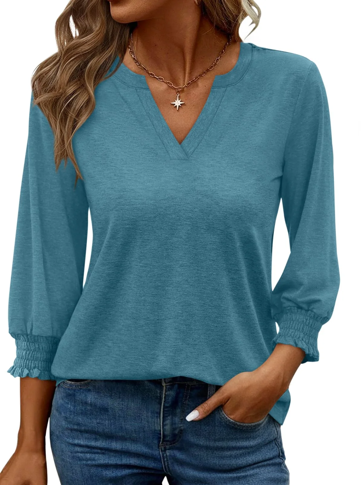 TICTICMIMI Smocked-cuff V-neck 3/4 sleeve top in Teal