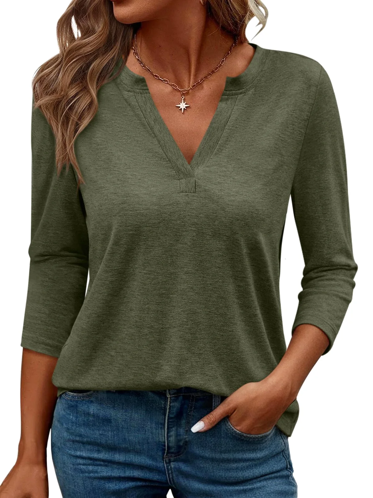 TICTICMIMI V-neck 3/4 sleeve tee in Dark Green