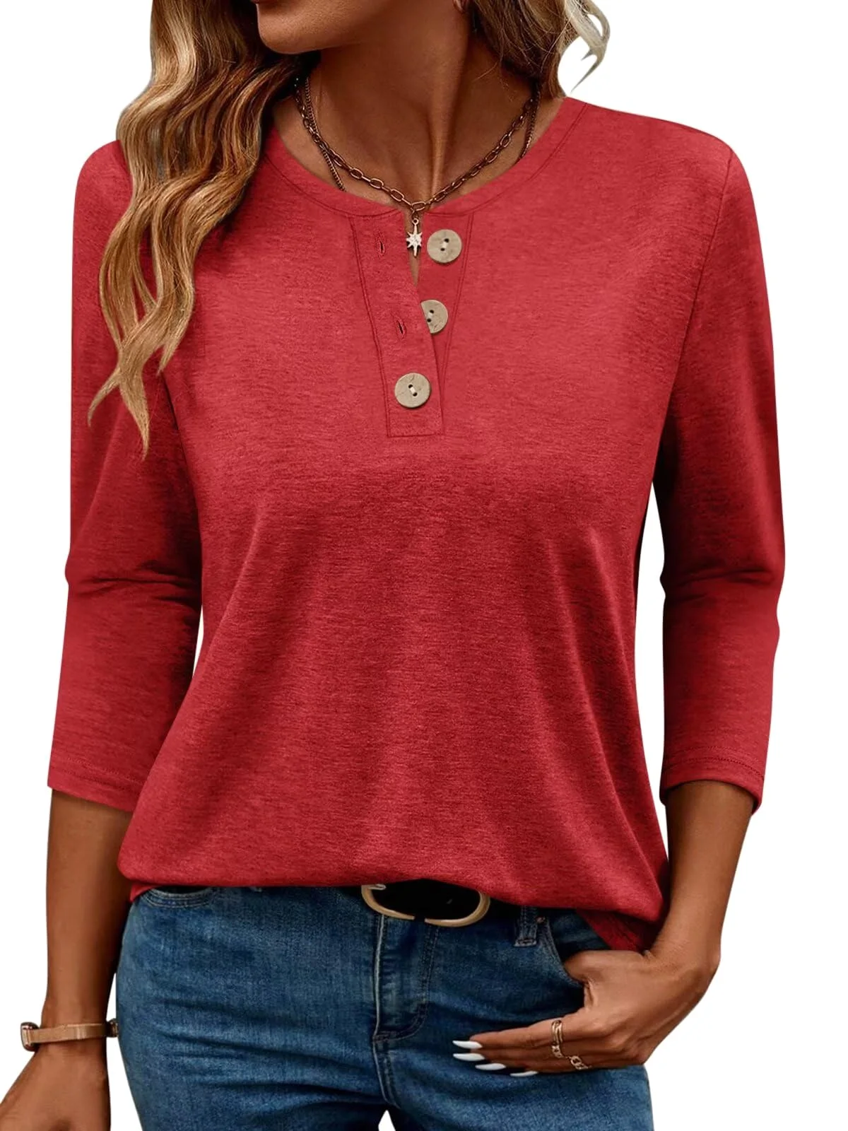 TICTICMIMI Wooden-button henley 3/4 sleeve tunic in Red